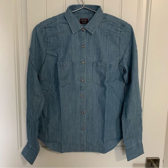 Untuckit Shirt - Picture 3 of 10